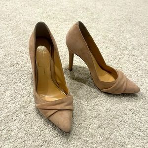 Jessica Simpson nude suede pumps